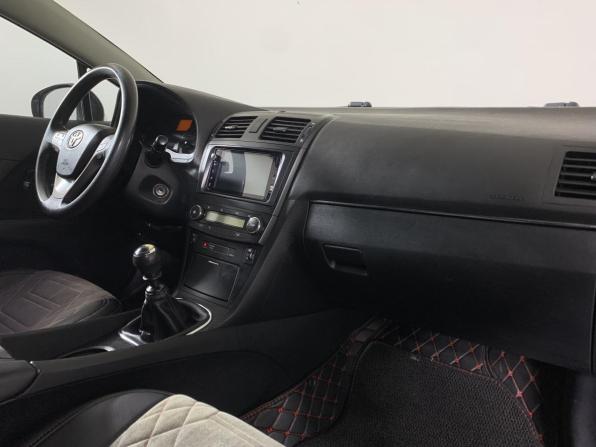 Toyota Avensis III Рестайлинг с пробегом 2011 года, цена 819 000 рублей, 329228 км, седан, Автокод Объявления