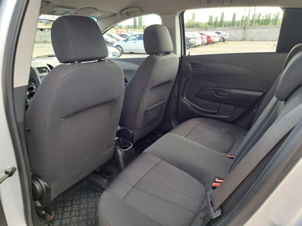 Chevrolet Aveo II с пробегом 2014 года, цена 860 000 рублей, 131940 км, хэтчбек, Автокод Объявления