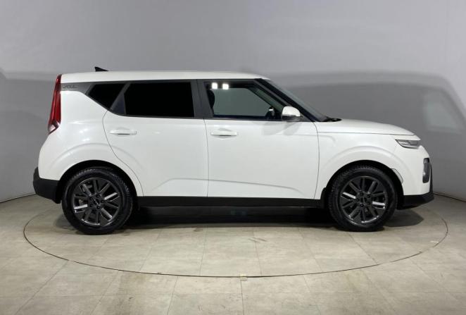Kia Soul III с пробегом 2021 года, цена 1 985 000 рублей, 125799 км, хэтчбек, Автокод Объявления