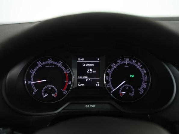 Skoda Octavia III (A7) Рестайлинг с пробегом 2019 года, цена 1 556 000 рублей, 74702 км, лифтбек, Автокод Объявления