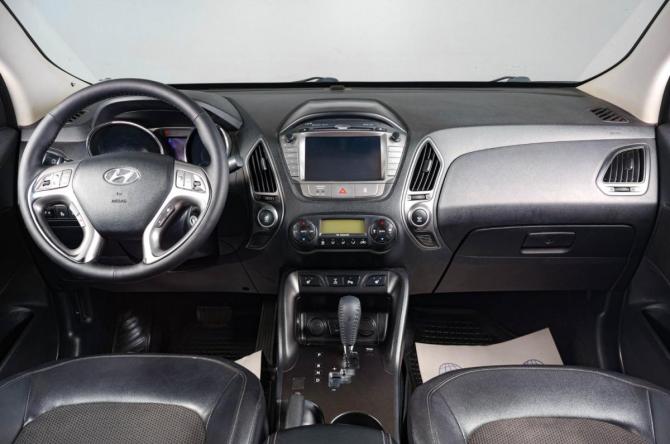 Hyundai ix35 I с пробегом 2013 года, цена 1 359 000 рублей, 208000 км, внедорожник, Автокод Объявления