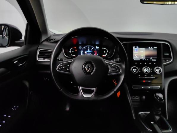 Renault Megane IV Рестайлинг с пробегом 2021 года, цена 1 599 000 рублей, 138238 км, универсал, Автокод Объявления