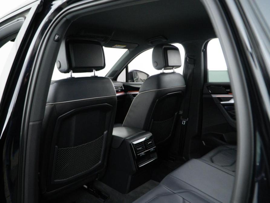 Volkswagen Touareg III Москва  - изображение 12