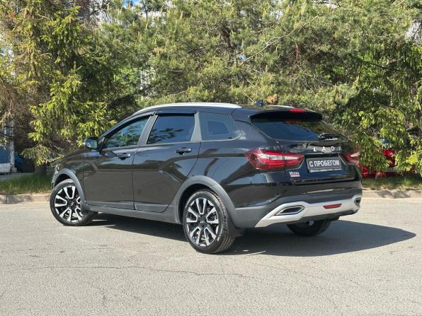 Lada (ВАЗ) Vesta I Рестайлинг (NG) с пробегом 2024 года, цена 1 599 000 рублей, 11980 км, универсал, Автокод Объявления