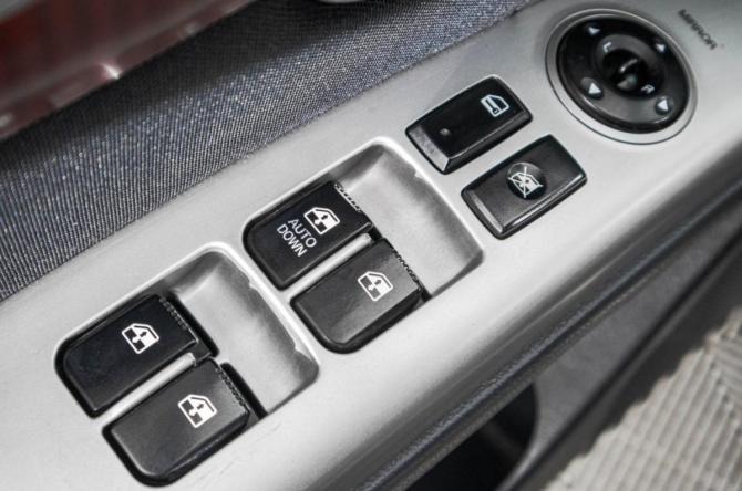 Hyundai Santa Fe II с пробегом 2006 года, цена 1 019 000 рублей, 209000 км, внедорожник, Автокод Объявления