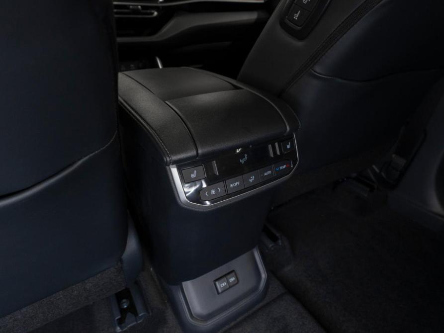 Toyota Highlander IV (XU70) Москва  - изображение 16