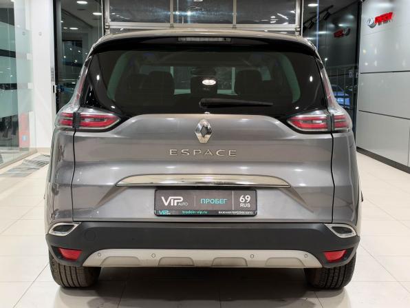 Renault Espace V с пробегом 2016 года, цена 1 675 000 рублей, 205000 км, минивэн, Автокод Объявления