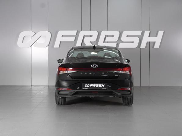 Hyundai Elantra VII (CN7) с пробегом 2021 года, цена 2 199 000 рублей, 25096 км, седан, Автокод Объявления