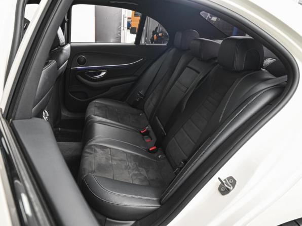 Mercedes-Benz E-Класс V (W213 S213 C238) с пробегом 2016 года, цена 2 795 670 рублей, 112382 км, седан, Автокод Объявления
