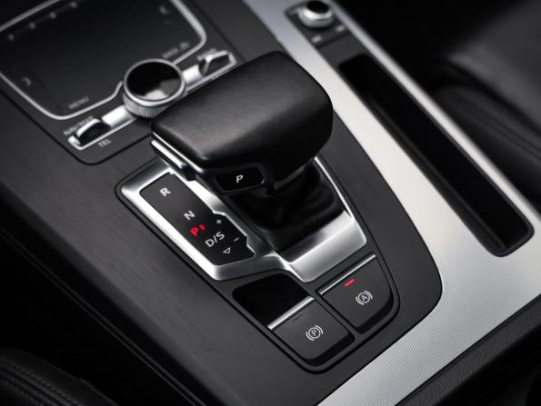 Audi Q5 II (FY) с пробегом 2017 года, цена 3 549 000 рублей, 70963 км, внедорожник, Автокод Объявления