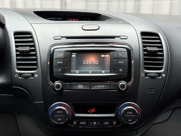 Kia Cerato III Рестайлинг (Classic) с пробегом 2016 года, цена 1 649 000 рублей, 61843 км, седан, Автокод Объявления