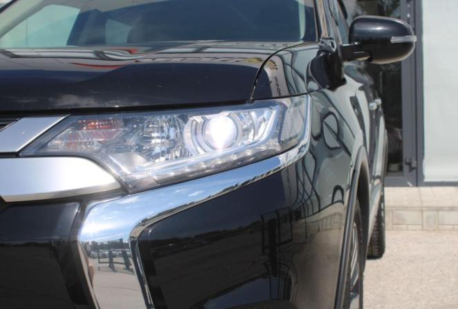 Mitsubishi Outlander III Рестайлинг 3 с пробегом 2019 года, цена 2 630 000 рублей, 68018 км, внедорожник, Автокод Объявления
