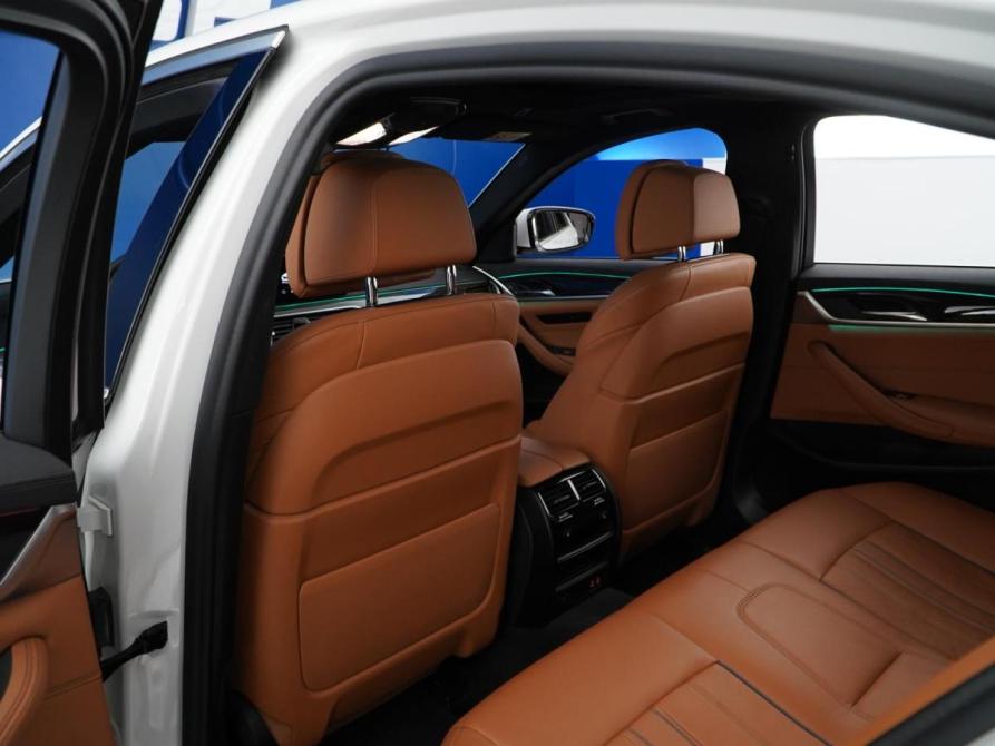 BMW 5 серии VII (G30/G31/G38) Рестайлинг Москва  - изображение 12