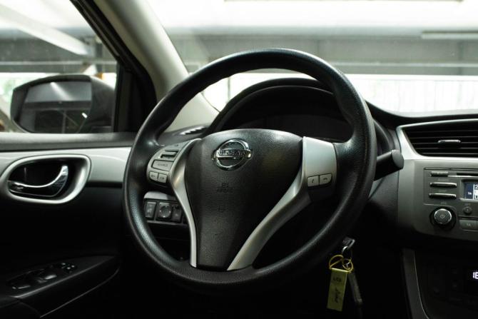 Nissan Sentra VII (B17) с пробегом 2014 года, цена 1 000 000 рублей, 178111 км, седан, Автокод Объявления