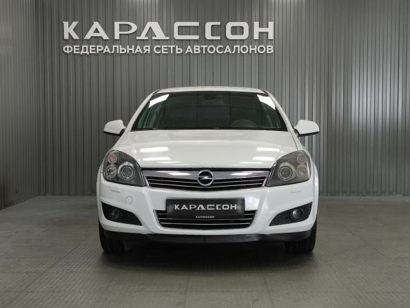 Opel Astra H Рестайлинг с пробегом 2011 года, цена 570 000 рублей, 173236 км, седан, Автокод Объявления