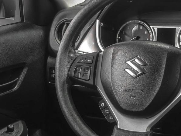 Suzuki Vitara II Рестайлинг с пробегом 2019 года, цена 1 999 900 рублей, 142000 км, внедорожник, Автокод Объявления