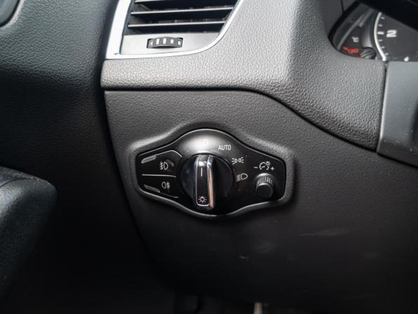Audi Q5 I (8R) с пробегом 2009 года, цена 1 199 000 рублей, 286644 км, внедорожник, Автокод Объявления