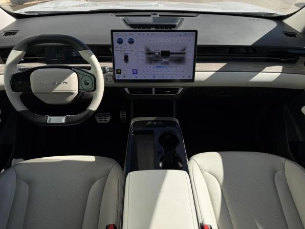 JETOUR DASHING I с пробегом 2023 года, цена 2 329 000 рублей, 27094 км, внедорожник, Автокод Объявления