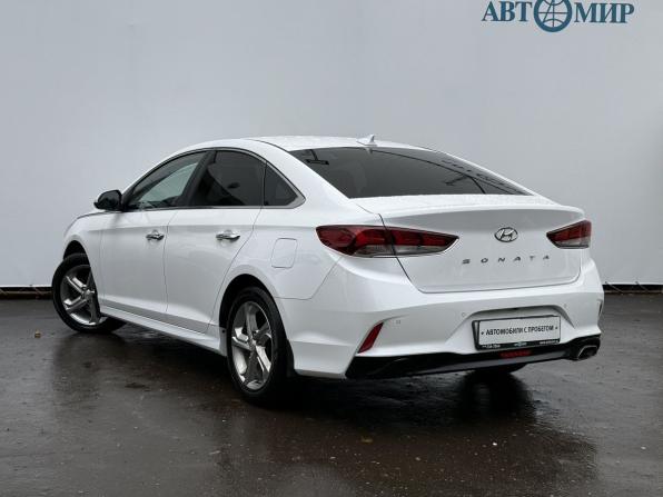 Hyundai Sonata VII (LF) Рестайлинг с пробегом 2019 года, цена 1 650 000 рублей, 157000 км, седан, Автокод Объявления