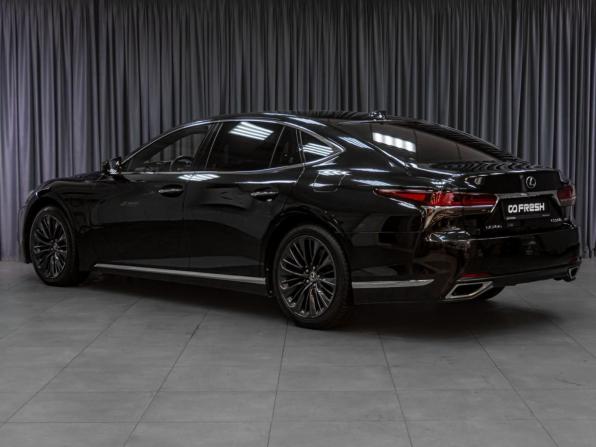 Lexus LS V с пробегом 2018 года, цена 5 300 000 рублей, 268568 км, седан, Автокод Объявления