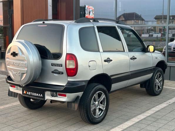 Chevrolet Niva I с пробегом 2006 года, цена 490 000 рублей, 206656 км, внедорожник, Автокод Объявления