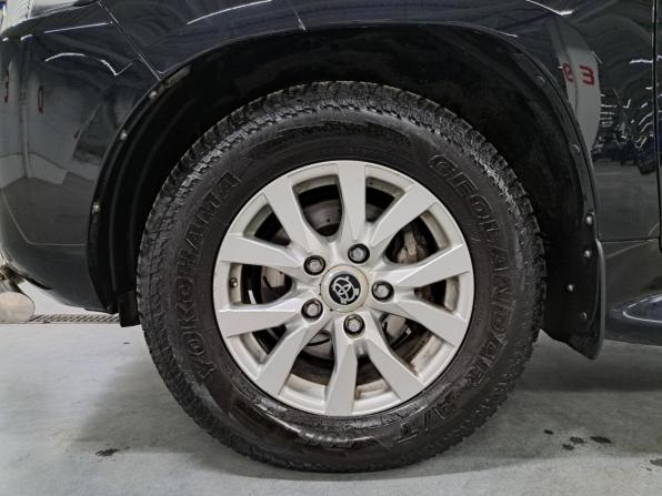 Toyota Land Cruiser 200 Series Рестайлинг 2 с пробегом 2017 года, цена 5 600 000 рублей, 192820 км, внедорожник, Автокод Объявления