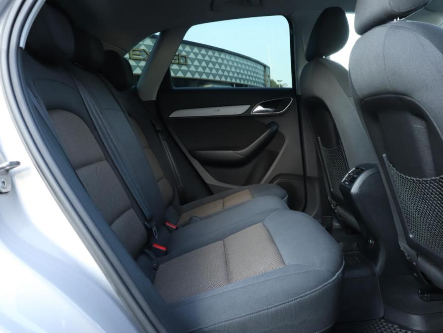 Audi Q3 I (8U) Москва  - изображение 11