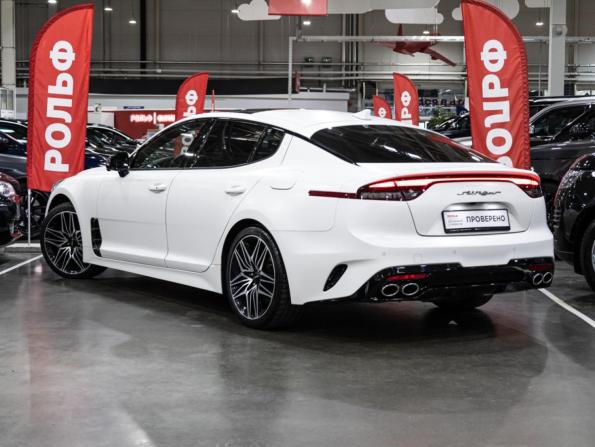 Kia Stinger I Рестайлинг с пробегом 2023 года, цена 3 850 000 рублей, 44521 км, лифтбек, Автокод Объявления