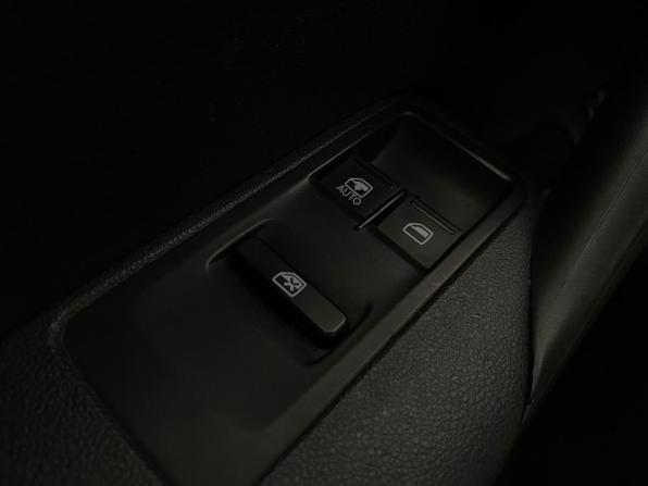 Volkswagen Polo V с пробегом 2014 года, цена 749 000 рублей, 181126 км, седан, Автокод Объявления