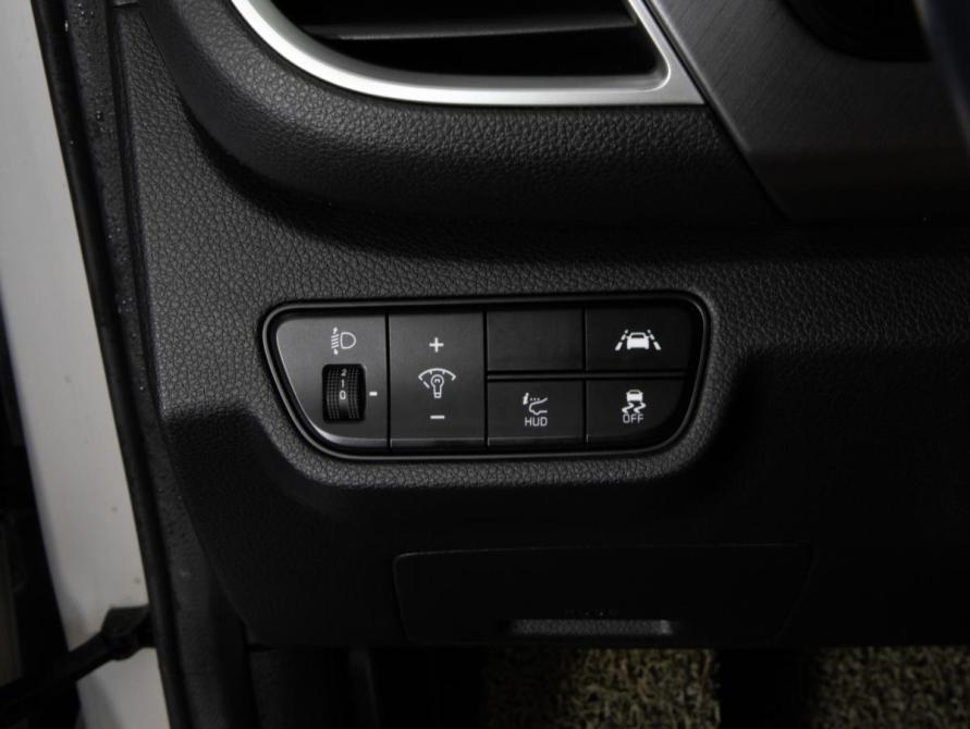 Kia Seltos I Санкт-Петербург  - изображение 19