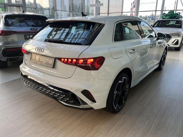 Новый Audi A3 IV (8Y) Рестайлинг 2026 года, цена 4 155 000 рублей, хэтчбек, Автокод Объявления