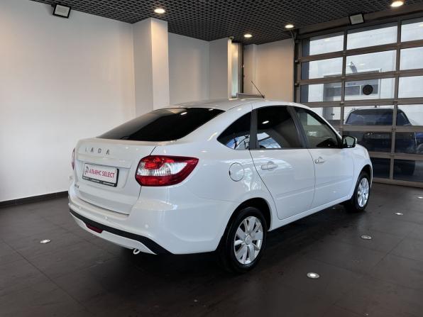 Lada (ВАЗ) Granta I Рестайлинг с пробегом 2023 года, цена 879 000 рублей, 64836 км, лифтбек, Автокод Объявления