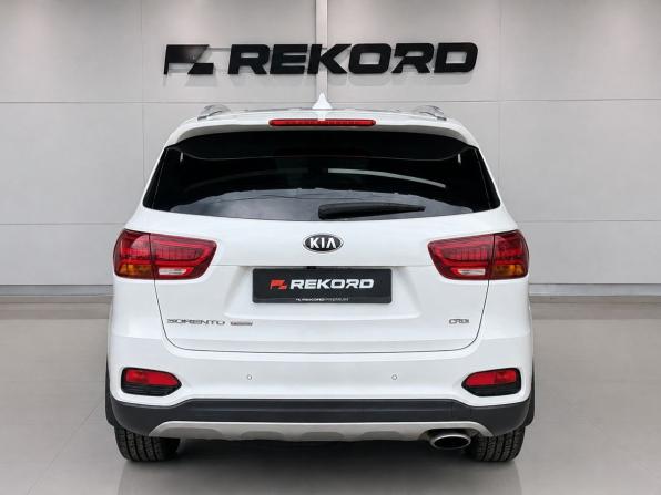 Kia Sorento III Prime Рестайлинг с пробегом 2018 года, цена 2 899 000 рублей, 93000 км, внедорожник, Автокод Объявления