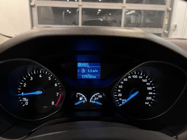 Ford Focus III Рестайлинг с пробегом 2016 года, цена 935 000 рублей, 179731 км, универсал, Автокод Объявления