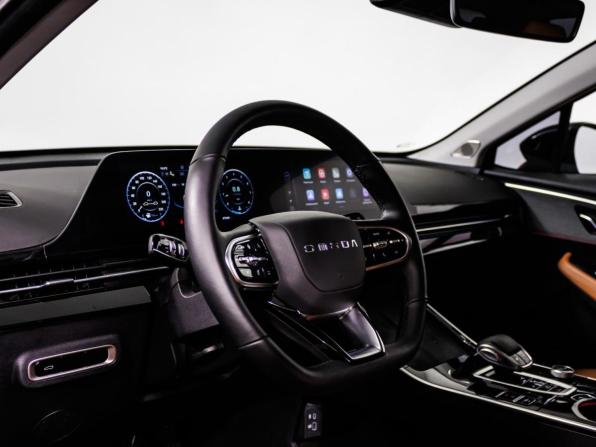 Omoda C5 I с пробегом 2023 года, цена 1 899 000 рублей, 47946 км, внедорожник, Автокод Объявления