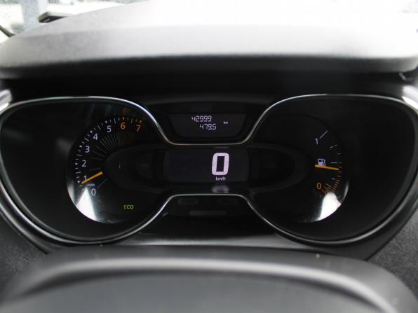Renault Kaptur I с пробегом 2016 года, цена 1 679 900 рублей, 42993 км, внедорожник, Автокод Объявления