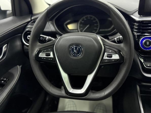 Changan Alsvin с пробегом 2023 года, цена 870 000 рублей, 80860 км, седан, Автокод Объявления