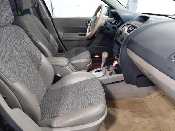 Renault Megane II с пробегом 2003 года, цена 390 000 рублей, 300000 км, хэтчбек, Автокод Объявления