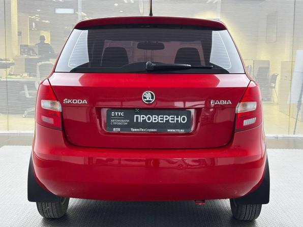 Skoda Fabia II Рестайлинг с пробегом 2013 года, цена 699 000 рублей, 88300 км, хэтчбек, Автокод Объявления