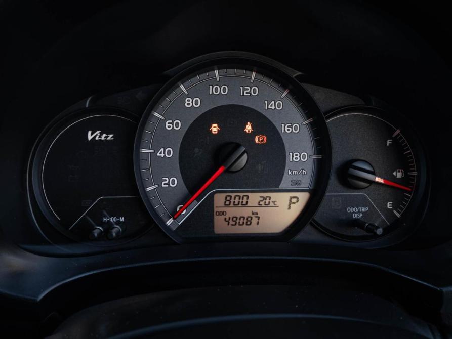 Toyota Vitz III (XP130) Рестайлинг 2 Ставрополь  - изображение 21