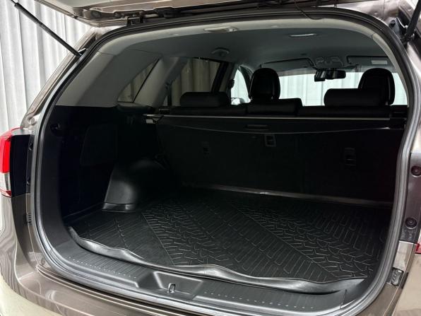 Kia Sorento II Рестайлинг с пробегом 2013 года, цена 1 699 000 рублей, 138210 км, внедорожник, Автокод Объявления