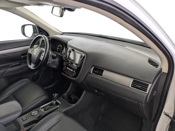 Mitsubishi Outlander III Рестайлинг с пробегом 2014 года, цена 1 750 000 рублей, 210200 км, внедорожник, Автокод Объявления