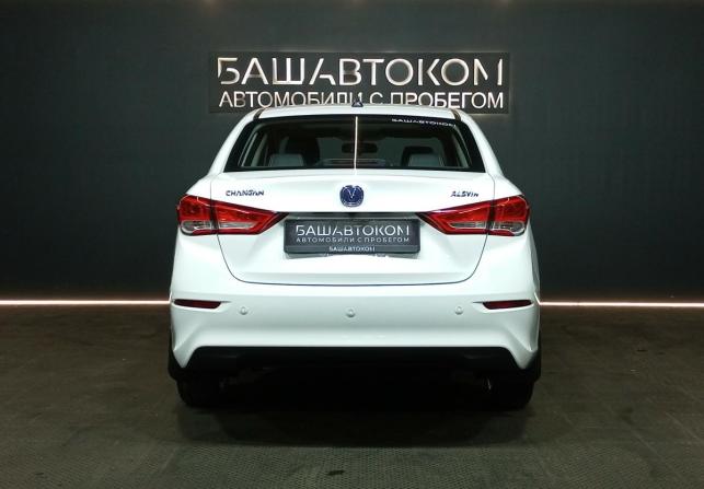 Changan Alsvin с пробегом 2024 года, цена 1 399 000 рублей, 5606 км, седан, Автокод Объявления
