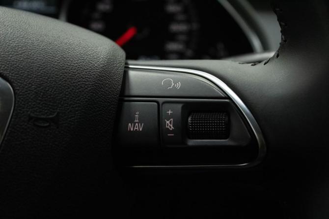 Audi Q7 I (4L) Рестайлинг с пробегом 2012 года, цена 1 969 000 рублей, 253622 км, внедорожник, Автокод Объявления
