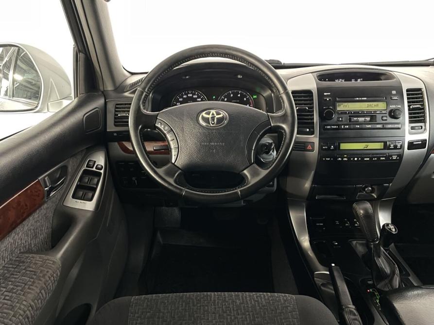 Toyota Land Cruiser Prado 120 Series Рестайлинг Великий Новгород  - изображение 13