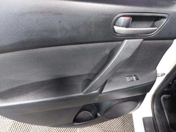 Mazda 3 II (BL) с пробегом 2009 года, цена 635 000 рублей, 324149 км, хэтчбек, Автокод Объявления