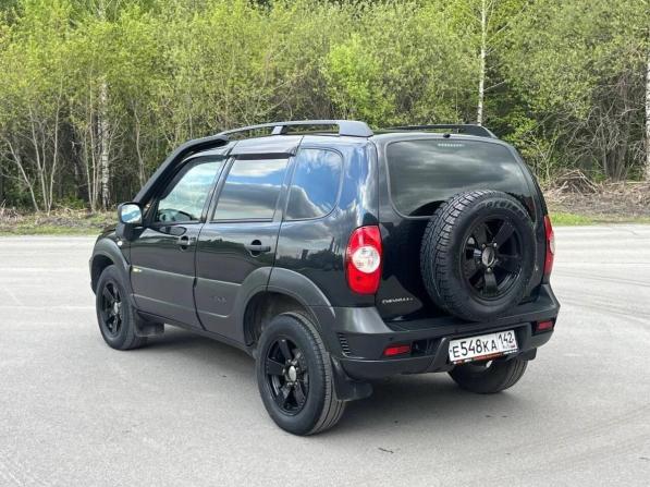 Chevrolet Niva I Рестайлинг с пробегом 2018 года, цена 749 000 рублей, 184000 км, внедорожник, Автокод Объявления