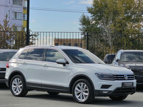 Volkswagen Tiguan II с пробегом 2017 года, цена 2 288 000 рублей, 154743 км, внедорожник, Автокод Объявления