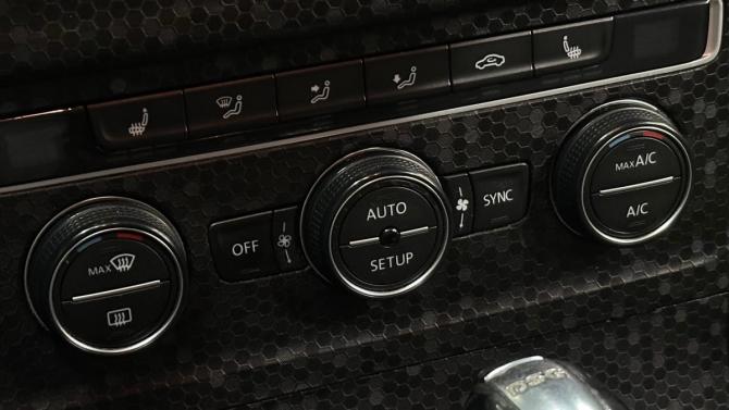 Volkswagen Golf VII с пробегом 2013 года, цена 980 000 рублей, 198000 км, хэтчбек, Автокод Объявления