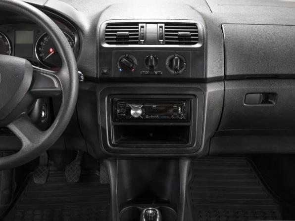 Skoda Fabia II Рестайлинг с пробегом 2013 года, цена 563 000 рублей, 102000 км, хэтчбек, Автокод Объявления